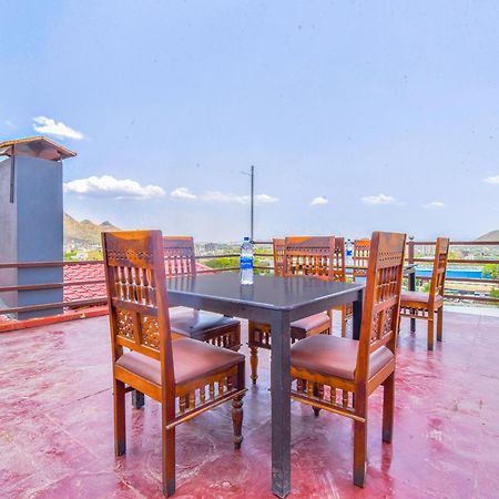 Hotel Dosa Plaza Удайпур Экстерьер фото
